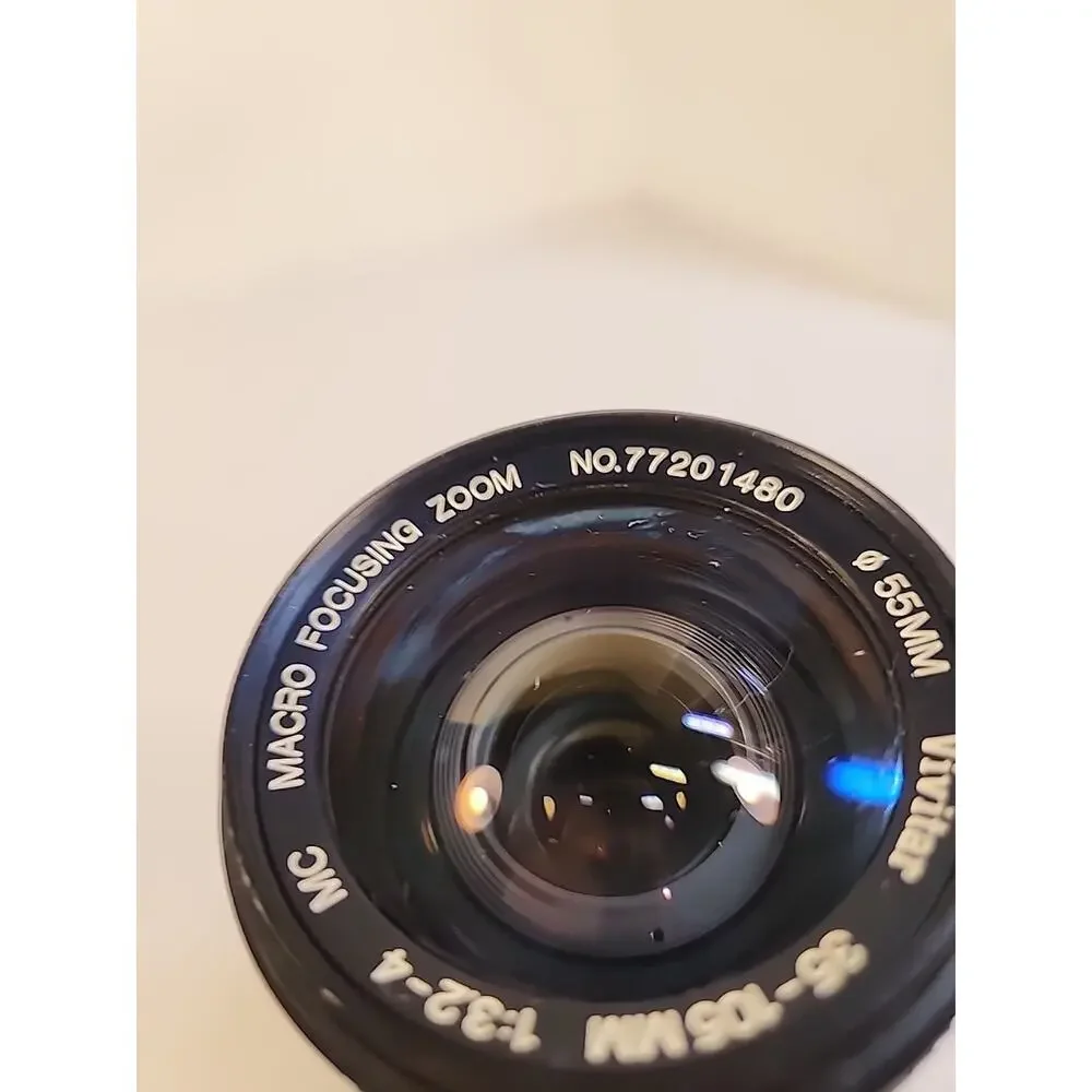 Vivitar 35-105mm 1:3.2-4 MC Macro Focusing Zoom Lens (6A)
